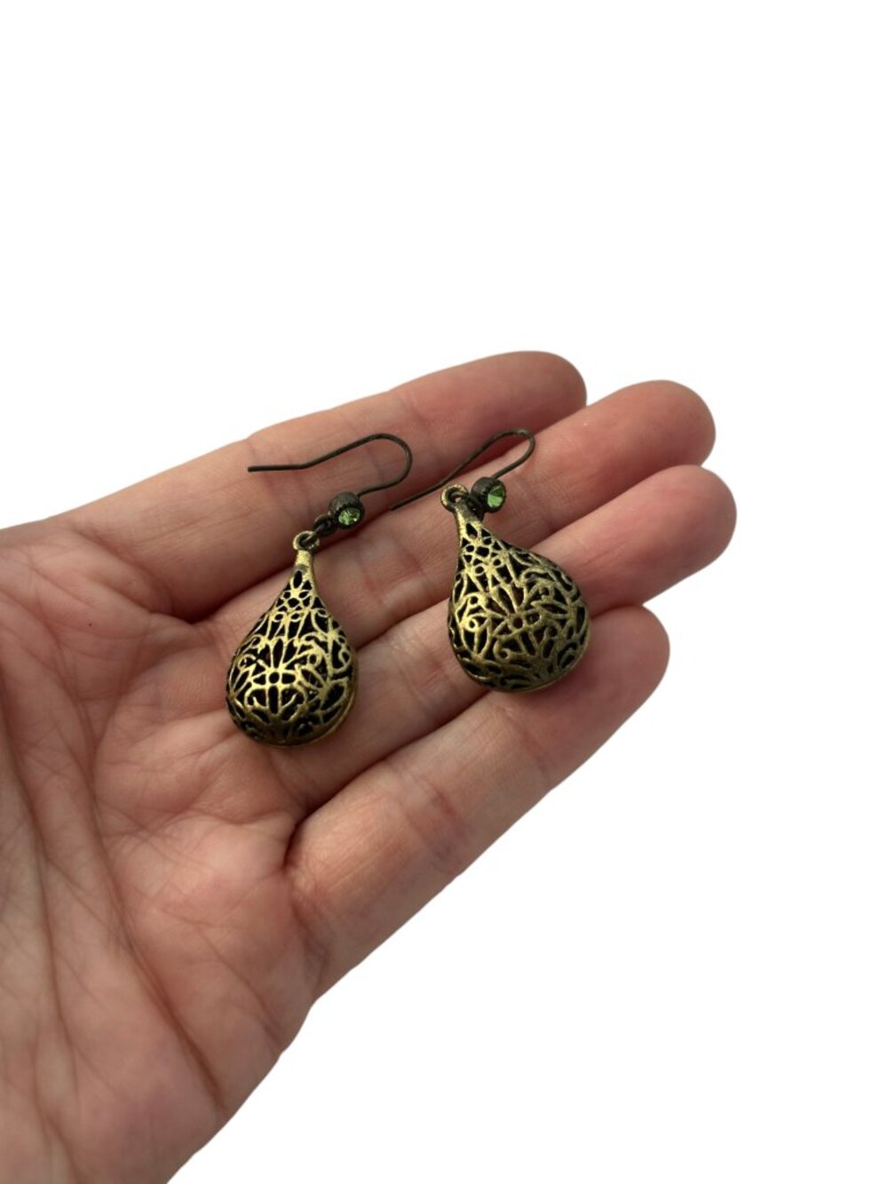 Silver Tone Openwork Teardrop Earrings Green Crystal Dangle Boho Ornate - Picture 2 of 5